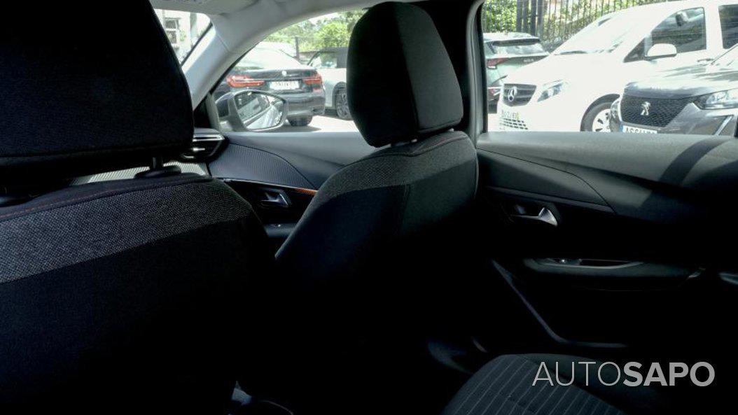 Peugeot 208 1.2 PureTech Active de 2021