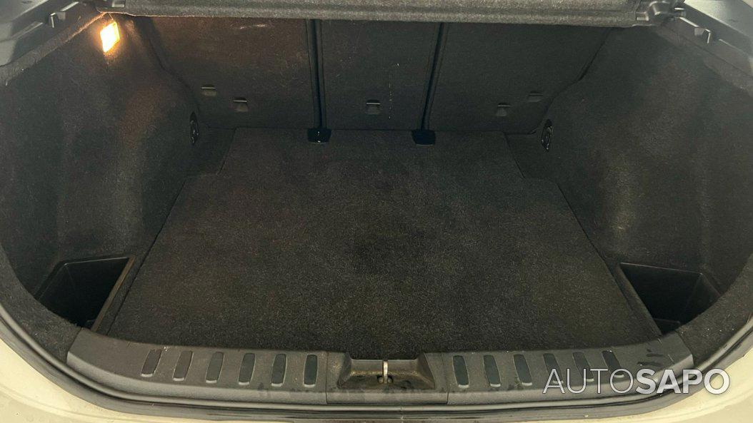 BMW X1 18 d sDrive de 2010