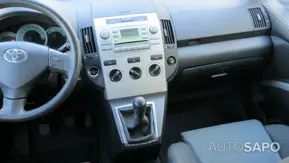 Toyota Verso 2.0 D-4D Comfort de 2004