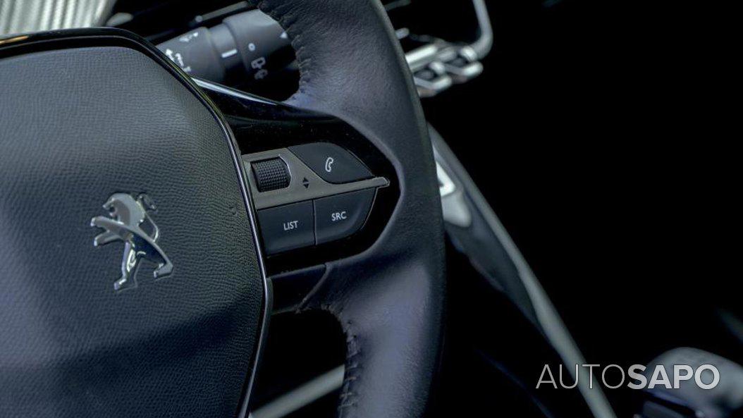 Peugeot 208 1.2 PureTech Active de 2021