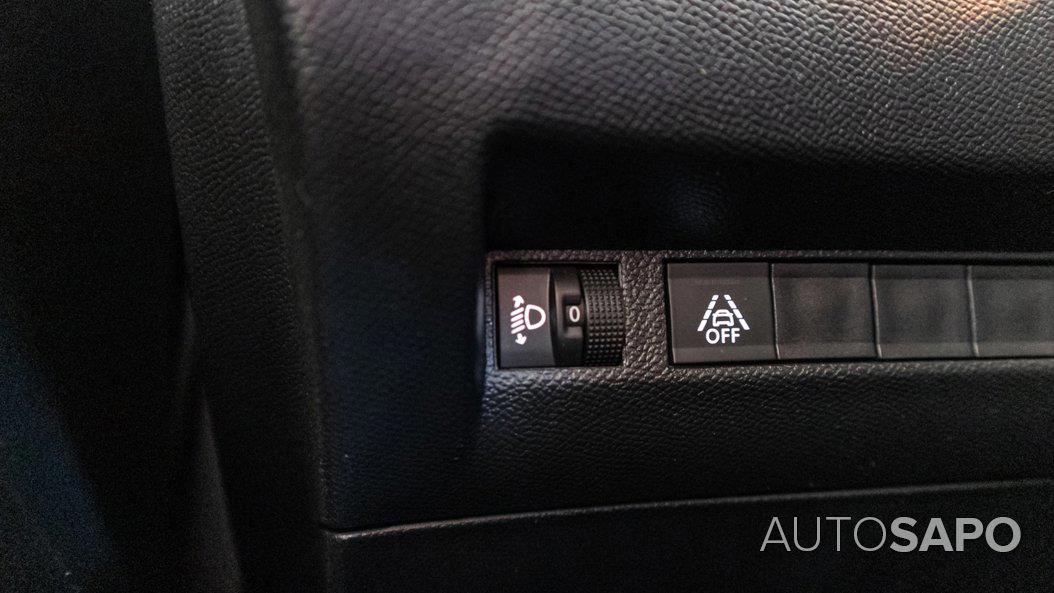 Peugeot 2008 1.2 PureTech Active de 2020