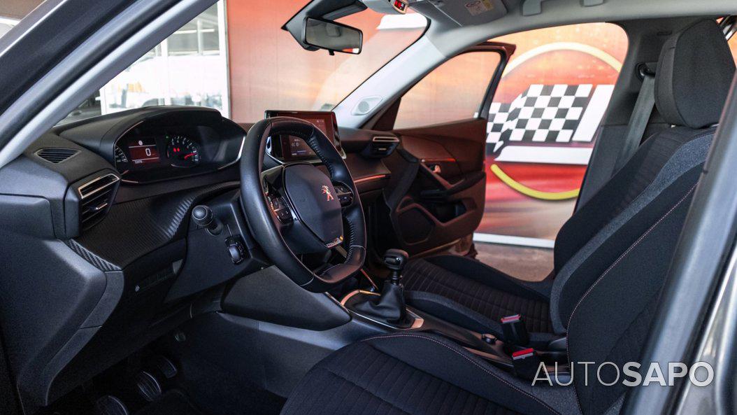 Peugeot 2008 1.2 PureTech Active de 2020