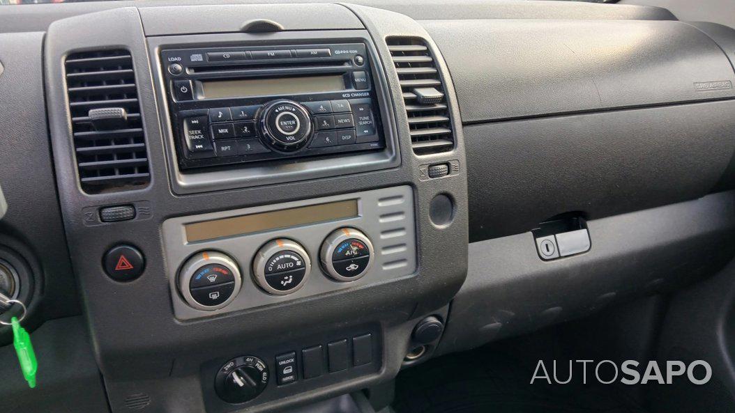 Nissan Navara 2.3 dCi KC 4WD Visia B.Dif. de 2007