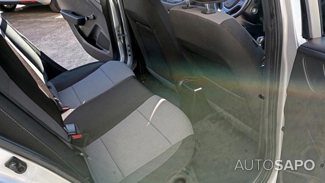 Hyundai i20 1.2 Access+Bluetooth 119g de 2018