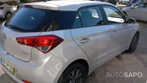 Hyundai i20 1.2 Access+Bluetooth 119g de 2018