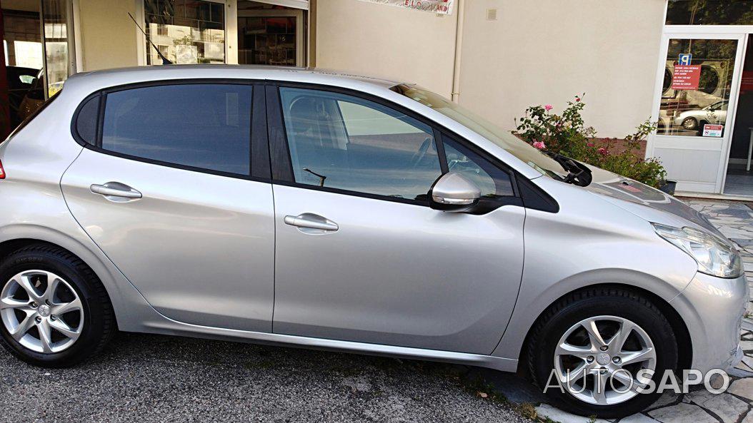 Peugeot 208 1.2 PureTech Style de 2013