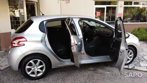 Peugeot 208 1.2 PureTech Style de 2013