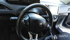 Peugeot 208 1.2 PureTech Style de 2013