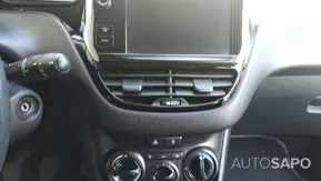 Peugeot 208 1.2 PureTech Style de 2013