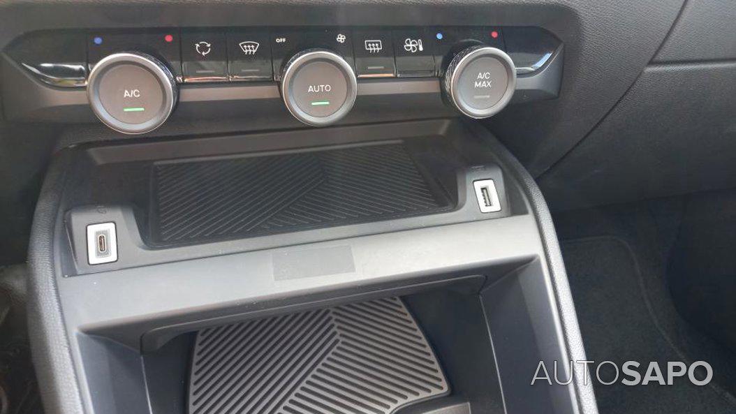 Citroen C4 1.2 PureTech Feel EAT8 de 2023