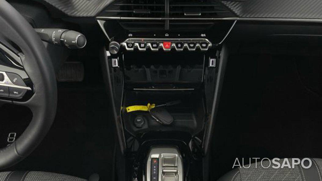 Peugeot 208 1.2 PureTech GT de 2024