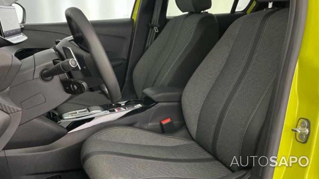 Peugeot 208 1.2 PureTech GT de 2024