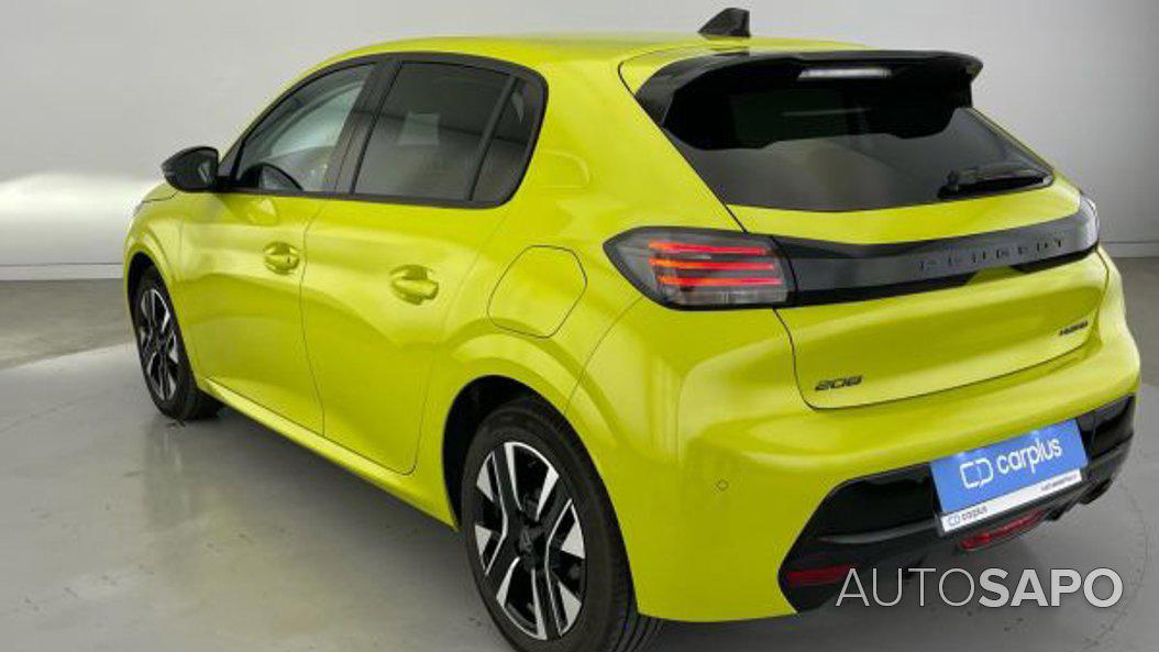Peugeot 208 1.2 PureTech GT de 2024
