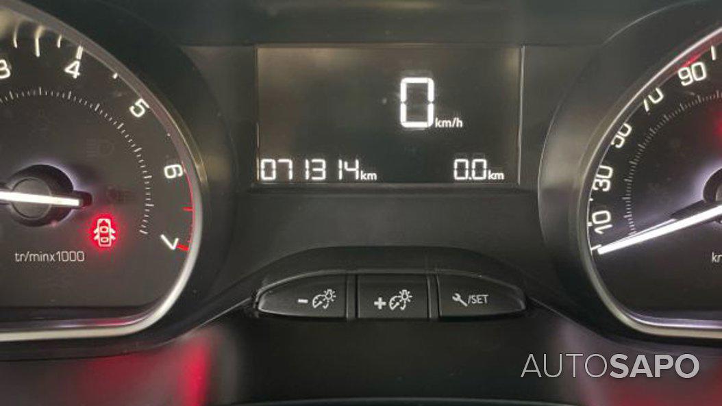 Peugeot 208 1.2 PureTech Active de 2019