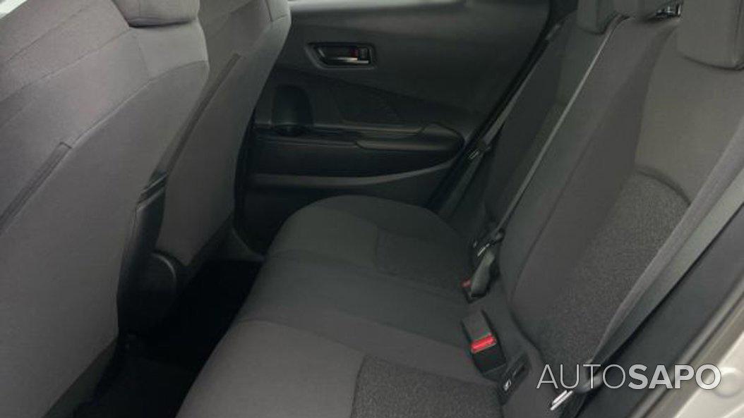 Toyota C-HR 1.8 Hybrid Comfort de 2024
