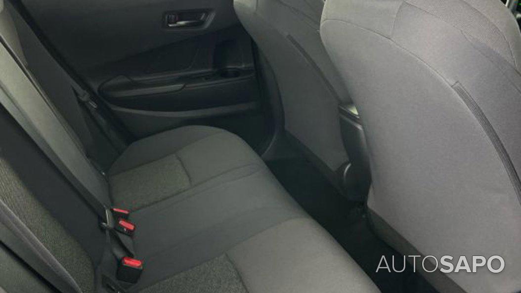 Toyota C-HR 1.8 Hybrid Comfort de 2024