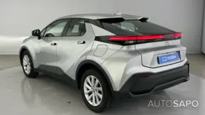 Toyota C-HR 1.8 Hybrid Comfort de 2024
