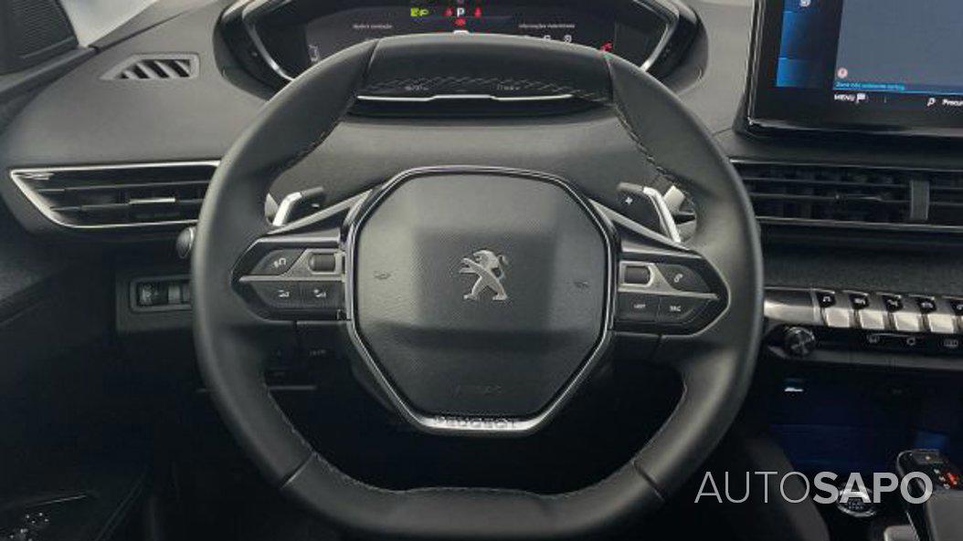 Peugeot 3008 1.2 PureTech Allure de 2021