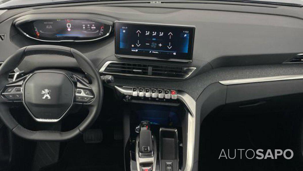 Peugeot 3008 1.2 PureTech Allure de 2021