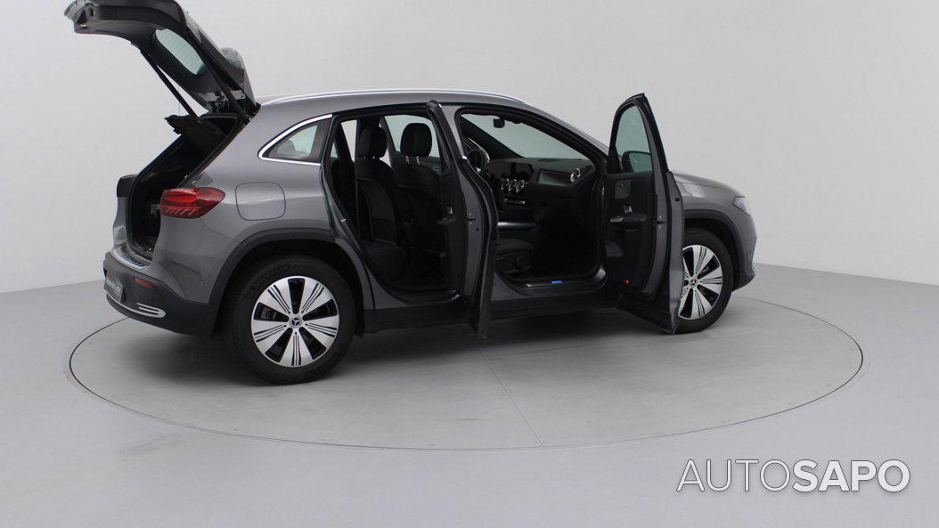Mercedes-Benz EQA de 2024