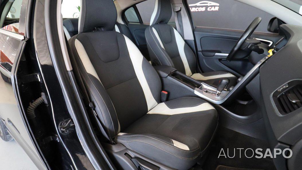 Volvo S60 2.0 D4 R-Design S/S Geartronic de 2012