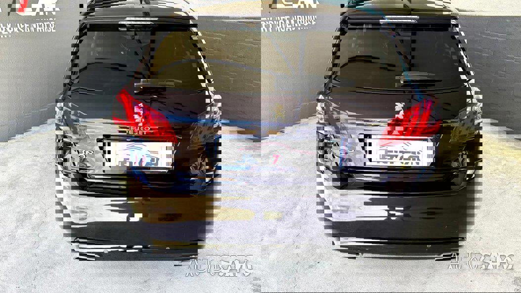 Peugeot 308 1.2 PureTech Allure de 2019