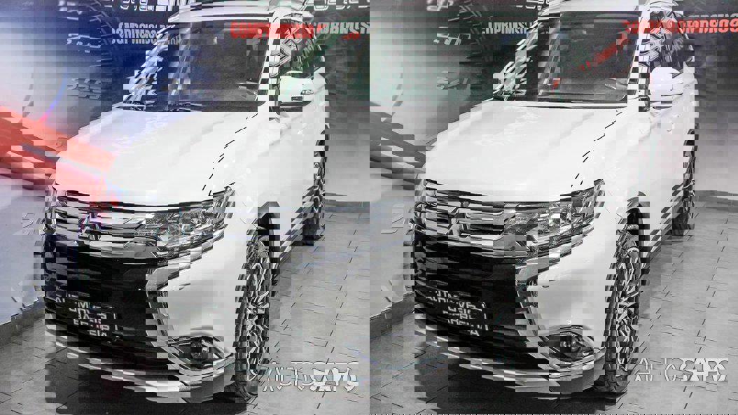 Mitsubishi Outlander de 2016