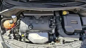 Peugeot 207 1.4 16V SE 200 Anos de 2010