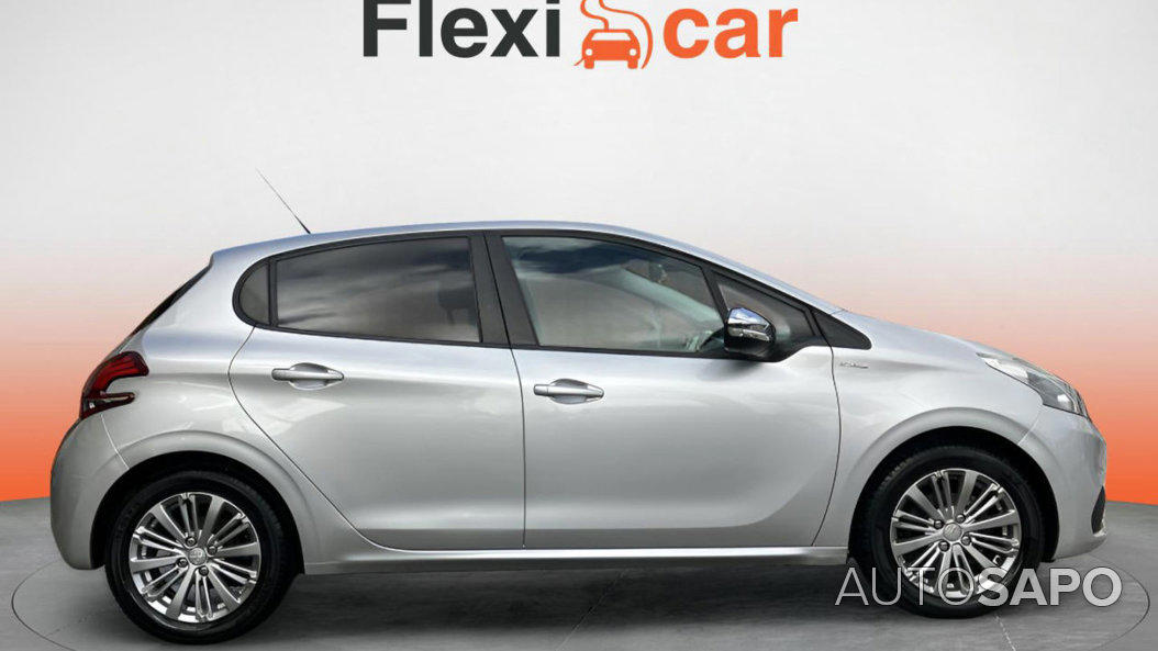 Peugeot 208 1.2 PureTech Allure de 2018