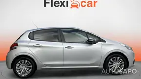 Peugeot 208 1.2 PureTech Allure de 2018