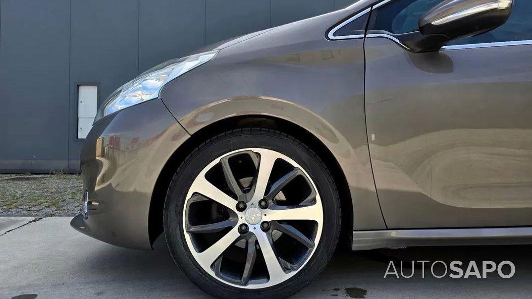 Peugeot 208 1.6 e-HDi de 2012