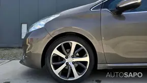 Peugeot 208 1.6 e-HDi de 2012