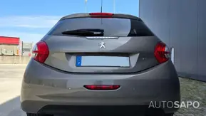 Peugeot 208 1.6 e-HDi de 2012