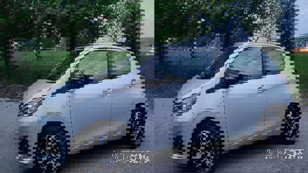 Peugeot 108 1.0 VTi Style ETG5 de 2016
