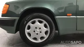 Mercedes-Benz 250 de 1993
