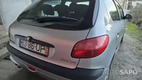 Peugeot 206 1.4 HDi XR de 2003