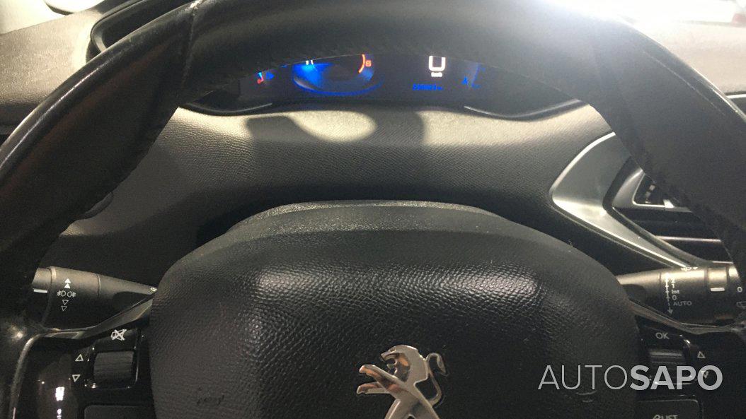 Peugeot 308 1.5 BlueHDi Style de 2020