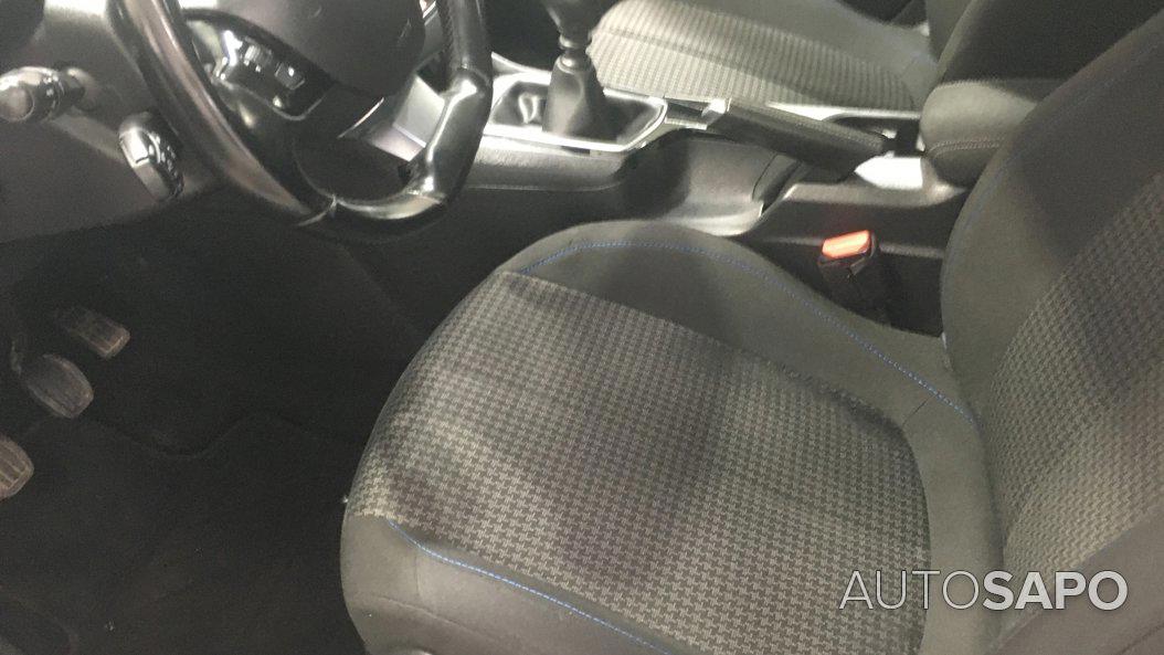 Peugeot 308 1.5 BlueHDi Style de 2020