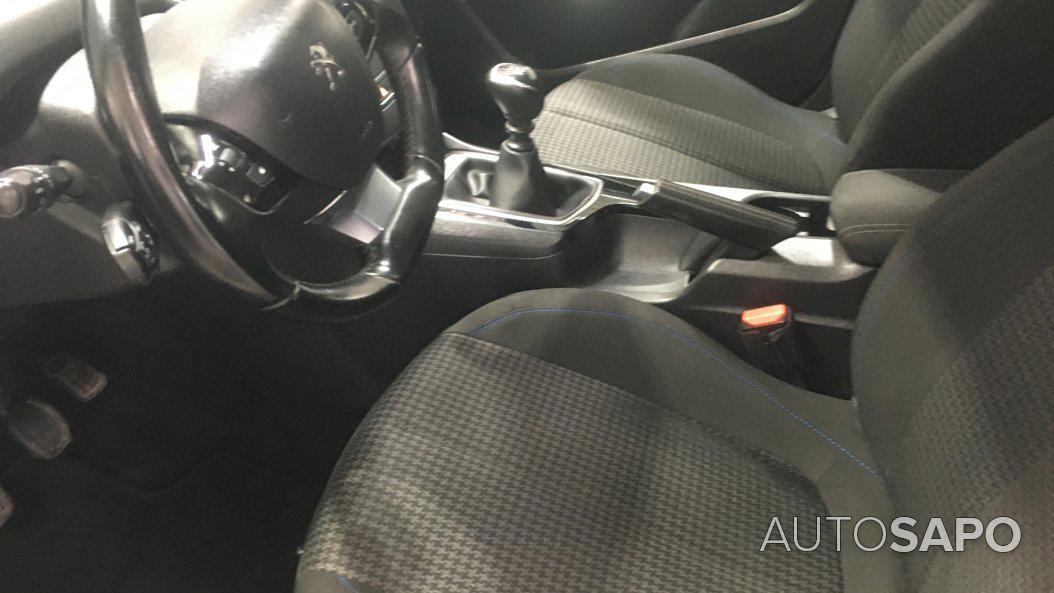 Peugeot 308 1.5 BlueHDi Style de 2020