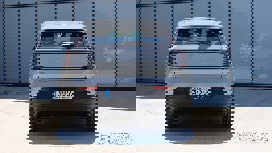 Volvo EX30 de 2025