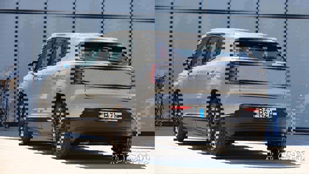 Volvo EX30 de 2025