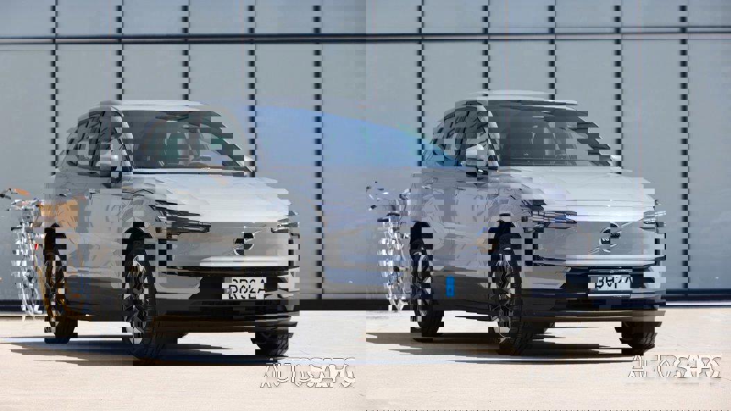 Volvo EX30 de 2025