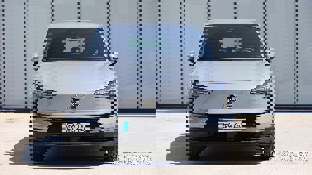 Volvo EX30 de 2025