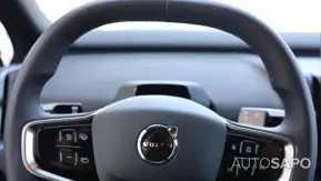 Volvo EX30 de 2025