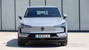Volvo EX30 de 2025