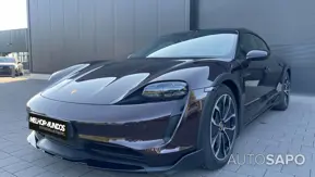 Porsche Taycan Cross Turismo de 2021