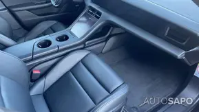 Porsche Taycan Cross Turismo de 2021