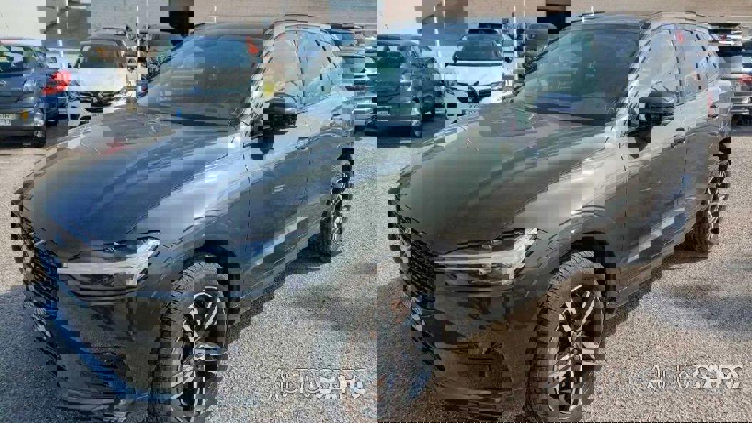 Volvo XC60 2.0 B4 R-Design de 2021