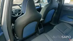 Volvo EX30 de 2025