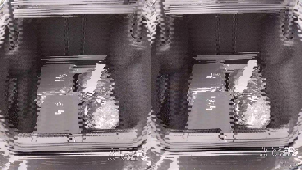 Mercedes-Benz EQE de 2024